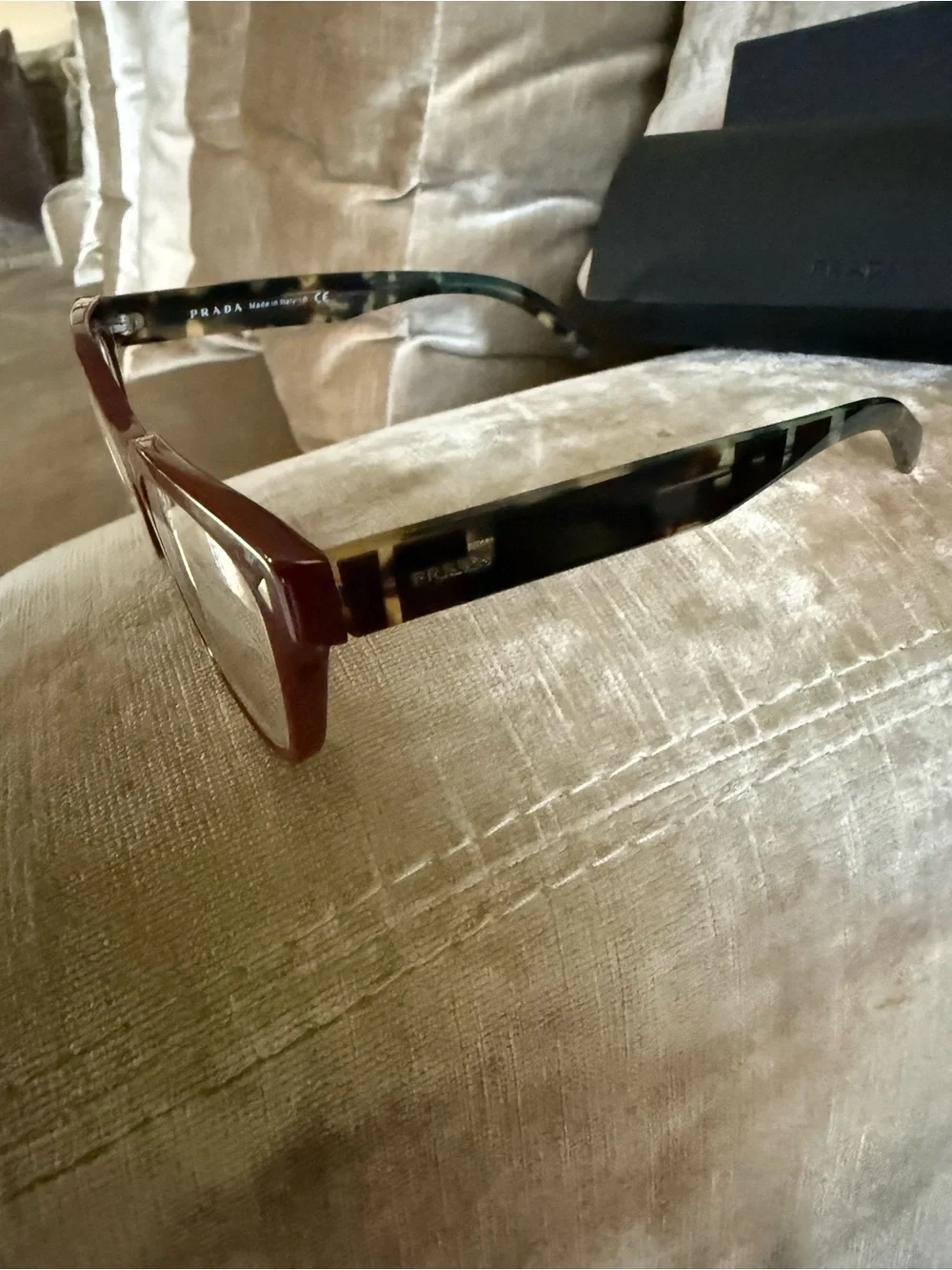 Prada VPR 21S USH 101 Burgundy Red Tortoise Eyeglass Frames 51-19-140 w/Box/Cas